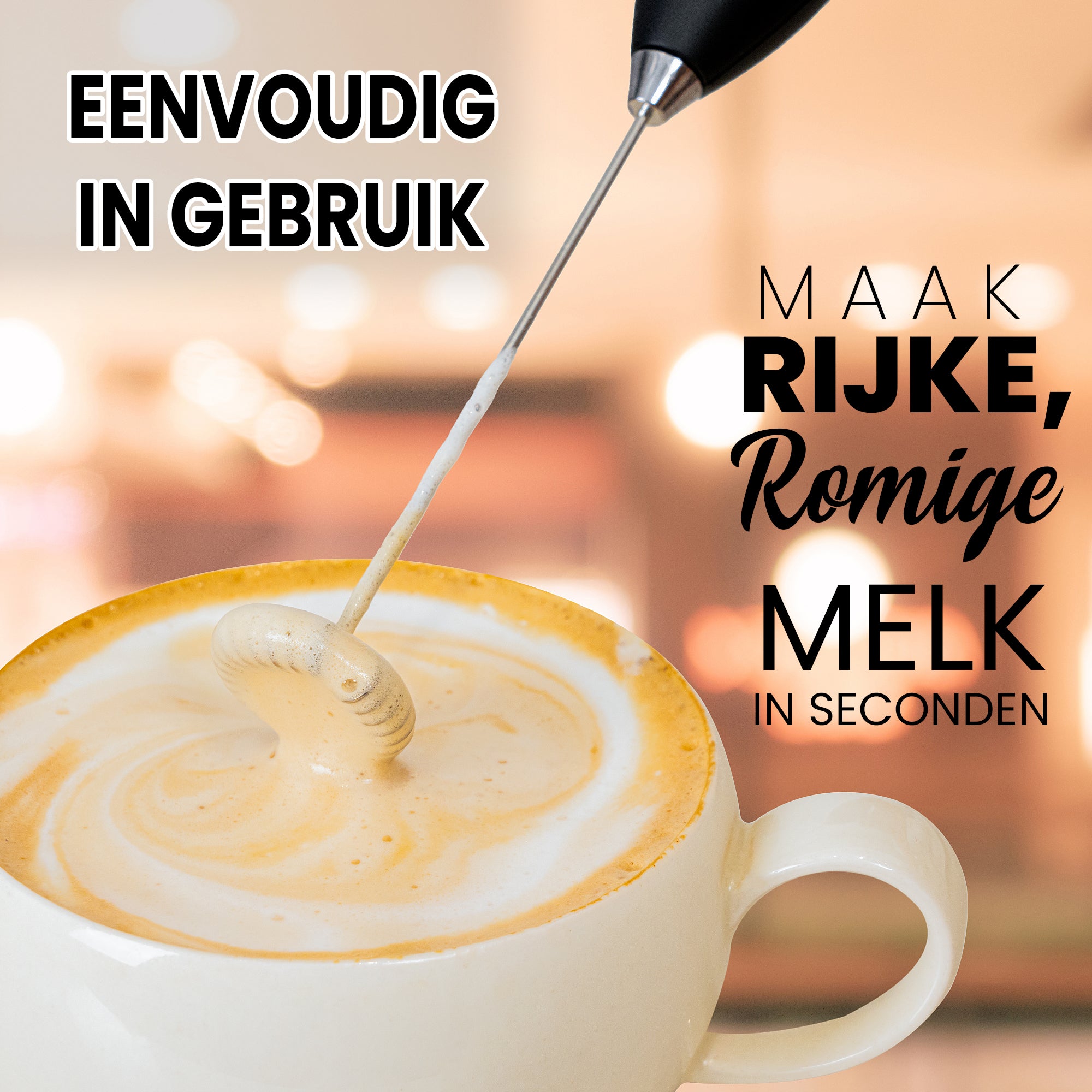 Foamo Melkopschuimer in actie, creëert romig melkschuim in een kop koffie in seconden.